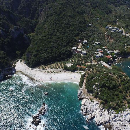 Beachfront Pelion Getaways - Palia Damouchari Suites Экстерьер фото